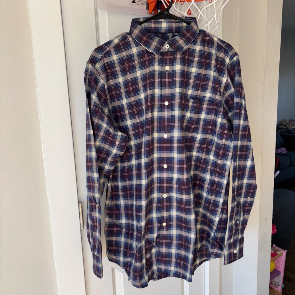 IZOD Men's Luxe Touch Plaid Shirt Modern Fit Size L